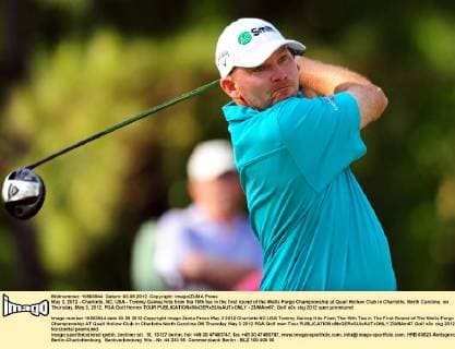 May 3, 2012 - Charlotte, NC, USA - Tommy Gainey hits from the 18th tee in the first round of the Wells Fargo Championship at Quail Hollow Club in Charlotte, North Carolina, on Thursday, May 3, 2012. PGA Golf Herren TOUR - ZUMAm67