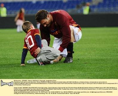 Francesco Totti and his son Christian Roma, 05 05 2012 Stadio Olimpico Football Calcio 2011 2012 AS Roma vs Catania Calcio. Campionato di calcio Serie A AntoniettaxBaldassarre