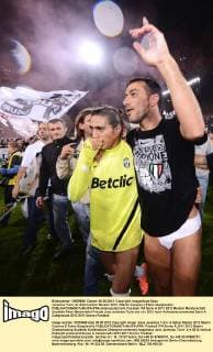 Juventus Turin ist italienischer Meister 2012 Martin Caceres e Fabio Quagliarella andreaxstaccioli