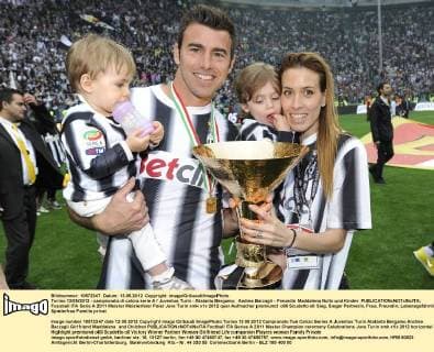 Torino 13 05 2012 - campionato di calcio serie A Juventus Turin - Atalanta Bergamo; Andrea Barzagli - Freundin Maddalena Nullo und Kinder 