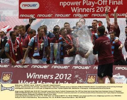 Football - Championship Play off Final - West Ham United - West Ham celebrate victory at Wembley 