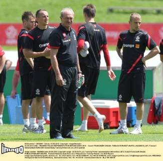 23 05 2012 LINZ - TRAINING POLISH REPRESENTATION BEFORE EURO 2012 - Coach FRANCISZEK SMUDA  JAG230512_047