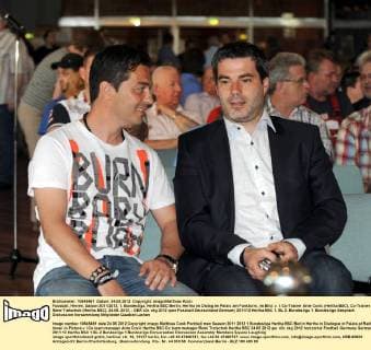 Fussball, Herren, Saison 2011 2012, 1. Bundesliga, Hertha BSC Berlin, Hertha im Dialog im Palais am Funkturm, im Bild: v. l. Co-Trainer Ante Covic (Hertha BSC), Co-Trainer Rene Tretschok (Hertha BSC), 24.05. 2012,