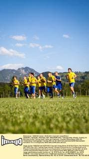 25.05.2012, Sportplatz, Walchsee, AUT, UEFA EURO 2012, Trainingscamp, Ukraine, Training, im Bild beim ersten Training stand Laufen am Programm