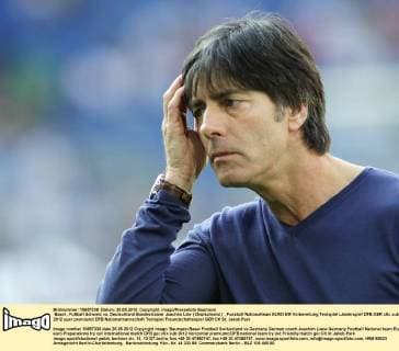 Basel , Fußball Schweiz vs. Deutschland Bundestrainer Joachim Löw ( Deutschland )