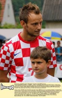 Testspiel NEUBERG, 28.MAI.12 - FUSSBALL - IFCS, Trainingslager Nationalmannschaft Kroatien, Vorbereitung auf die UEFA Europameisterschaft 2012 , EURO 2012, Freundschaftsspiel, Kroatien vs Thermenauswahl Neuberg. Bild zeigt Ivan Rakitic (CRO). 