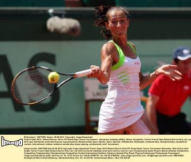 French Open 2012, Roland Garros, Paris, ITF Grand Slam Tennis Tournament , Alexandra Candantu (ROU), Aktion, Einzelbild,