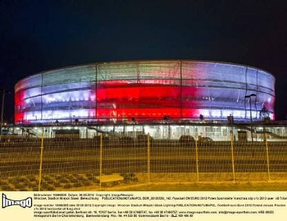 Wroclaw, Stadion Miejski Slask: Beleuchtung  BOR_20120530_142