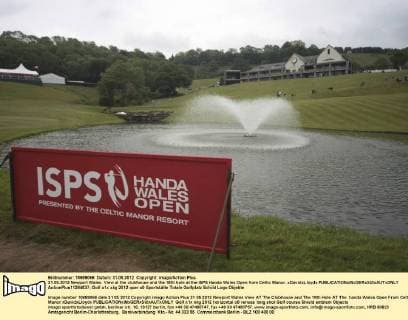 31.05.2012 Newport Wales. View at the clubhouse and the 18th hole at the ISPS Handa Wales Open from Celtic Manor. xDavidxLloydx  ActionPlus11284637