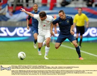 Franck RIBERY (fra) - Pavle NINKOV (ser) - Stade Auguste DELAUNE - FOOTBALL : FRA vs SRB - 31 05 2012 AnthonyBIBARD FEP Panoramic 