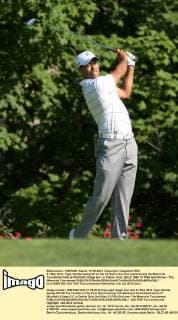 31 May 2012: Tiger Woods teeing off on the 14 hole in the first round during the Memorial Tournament held at Muirfield Village G.C. in Dublin, Ohio. GOLF: MAY 31 PGA Golf Herren - The Memorial Tournament Icon12060139 EDITORIAL USE ONLY