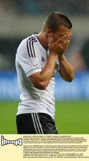 Fußball Länderspiel Deutschland - Israel am 31.05.2012 im Zentralstadion in Leipzig Lukas Podolski ( Deutschland )
