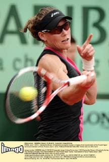 PARIS, June 1, 2012 -- Samantha Stosur of Australia during the women s singles third round match at the French Open tennis tournament in Paris, France, June 1, 2012. 