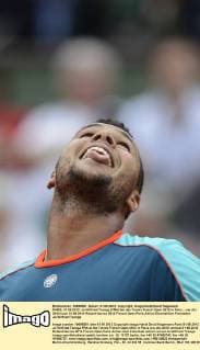 PARIS, 01.06.2012, Jo-Wilfried Tsonga (FRA) bei den Tennis French Open 2012 in Paris