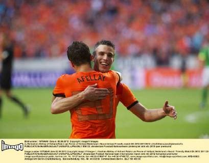 (L-R) Ibrahim Afellay of Holland,Robin van Persie of Holland Nederland v Noord Ierland Friendly match EK 2012 2011 2012 xVIxWillemxJanxDijkdrentxIVx 956123