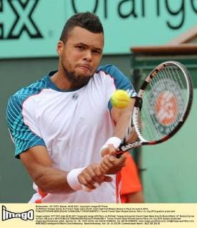 Jo Wilfried Tsonga during his French Open mens fourth round match at Roland Garros in Paris on June 4, 2012.  PAR20120604701