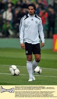 GDANSK 04.06.2012 FIRST TRAINING IN GDANSK PRACTICE GERMANY - UEFA EURO 2012 - - Sami Khedira - N Z  20120604_PF_PM042