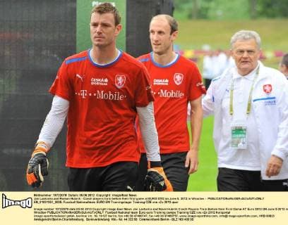 Jan Lastuvka and Roman Hubnik - Czech players train before their first game at EURO 2012 on June 5, 2012 in Wroclaw -  EN_01031351_0025