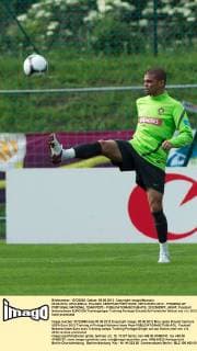 05.06.2012. OPALENICA, POLAND, CENTRUM POBYTOWE. UEFA EURO 2012 - TRAINING OF PORTUGAL NATIONAL TEAM PEPE -  20120605PF_JK047
