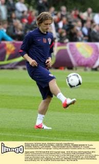 WARKA 05.06.2012 EURO 2012 FOOTBALL EURO 2012 OFFICIAL TRAINING SESSION OF Croatia NATIONAL TEAM N Z. LUKA MODRIC -  AM050612_67