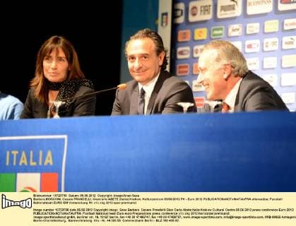 Barbara MOSCHINI, Cesare PRANDELLI, Giancarlo ABETE (Italia) Krakow, Kulturzentrum 05 06 2012 PK - Euro 2012 allexsabba