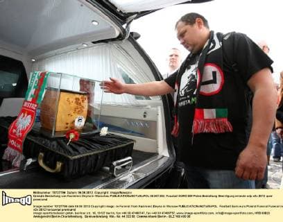 Erneute Bestattung von Kazimierz Deyna in Warschau  0S3G1352