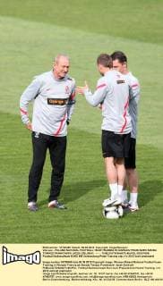 Warsaw - POLAND NATIONAL FOOTBALL TEAM TRAINING IN WARSAW FRANCISZEK SMUDA TOMASZ FRANKOWSKI JACEK ZIELINSKI --- -  0S3G1604