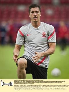 Warschau, 07.06.2012 Robert Lewandowski (Polen) Training der polnischen Nationalmannschaft