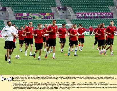FUSSBALL - EURO 2012, RUS vs CZE, Training BRESLAU,POLEN,07.JUN.12 - FUSSBALL - UEFA Europameisterschaft 2012 in Polen und der Ukraine, Länderspiel, Russland vs Tschechien, Vorberichte, Abschlusstraining CZE. Bild zeigt die Mannschaft von CZE. 