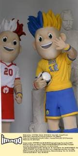 EURO 2012 Maskottchen Slavek und Slavko blfi_080612 