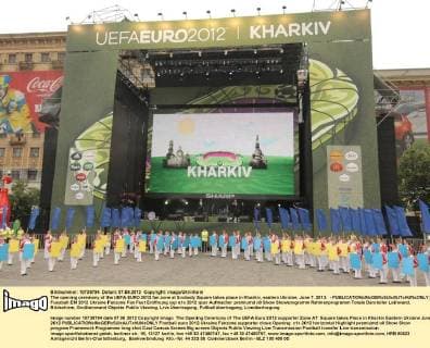 The opening ceremony of the UEFA EURO 2012 fan zone at Svobody Square takes place in Kharkiv, eastern Ukraine, June 7, 2012. - 
