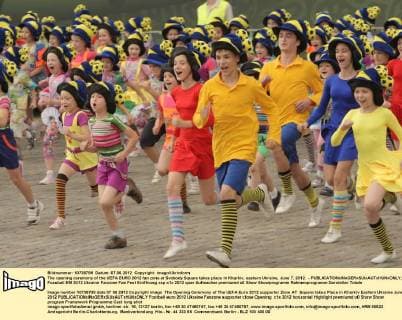 The opening ceremony of the UEFA EURO 2012 fan zone at Svobody Square takes place in Kharkiv, eastern Ukraine, June 7, 2012. - 