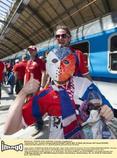 Tschechische Fans - Ankunft in Breslau  BOR_20120608_825