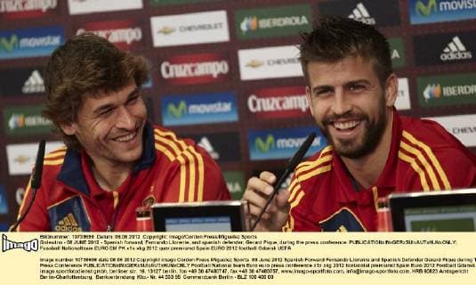 Gniewino - 08 JUNE 2012 - Spanish forward, Fernando Llorente, and spanish defender, Gerard Pique, during the press conference. 