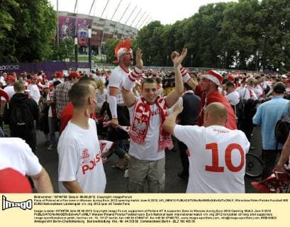 Fans of Poland at a Fan zone in Warsaw during Euro 2012 opening match June 8,2012. blfi_080612 