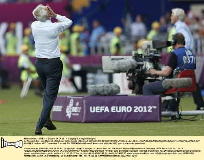 (L-R) coach Bert van Marwijk of Holland Netherlands v Denmark UEFA EURO 2012 2011 2012 xVIxHenkxJanxDijksxIVx 964954