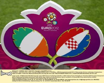 FUSSBALL - EURO 2012, IRL vs CRO, Training POSEN,POLEN,09.JUN.12 - FUSSBALL - UEFA Europameisterschaft 2012 in Polen und der Ukraine, Länderspiel, Gruppenphase, Irland vs Kroatien, Vorberichte, Abschlusstraining CRO. Bild zeigt das Euro Logo. 