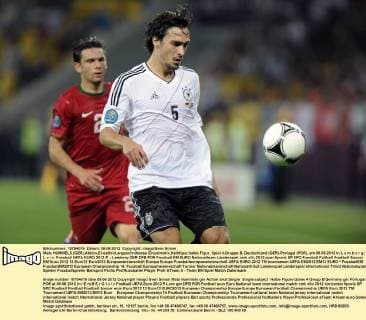 Mats HUMMELS (GER),Aktion,Einzelbild,angeschnittenes Einzelmotiv,Halbfigur,halbe Figur. Spiel 4,Gruppe B, Deutschland (GER)-Portugal (POR), am 09.06.2012 in L e m b e r g L v i v. Fussball UEFA EURO 2012 P .