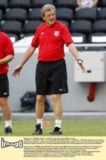 FUSSBALL - EURO 2012, ENG, Training DONEZK,UKRAINE,10.JUN.12 - FUSSBALL - UEFA Europameisterschaft 2012 in Polen und der Ukraine, Vorberichte, Abschlusstraining Nationalteam England. Bild zeigt Teamchef Roy Hodgson (ENG). 
