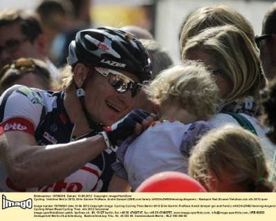 Cycling: Velothon Berlin 2012, Elite Garmin ProRace, Andre Greipel (GER) and family xHOCHxZWEI HenningxAngererx