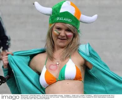 FUSSBALL - EURO 2012, POSEN, FUSSBALL - UEFA Europameisterschaft 2012 - Länderspiel, Gruppenphase - Bild zeigt einen Fan von Irland - 