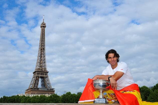 Rafael Nadal (esp) TENNIS : Roland Garros - Nadal - Paris - 11 06 2012 COUVERCELLE TENNISMAG PANORAMIC 