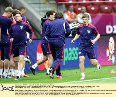 Training Russland - ANDREY ARSHAVIN - WARSAW 11.06.2012 FOOTBALL EURO 2012 OFFICIAL TRAINING SESSION OF RUSSIA NATIONAL TEAM  120611MIN056