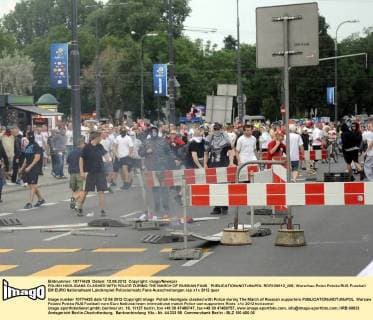 POLISH HOOLIGANS CLASHED WITH POLICE DURING THE MARCH OF RUSSIAN FANS  RCR120612_008