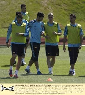 EURO 2012 - POLAND - Gniewino - 13 JUNE 2012 - Spain National Team official MD-1 training. Spanish players Fernando Torres, Alvaro Negredo, Raul Albiol and Alvaro Arbeloa. 