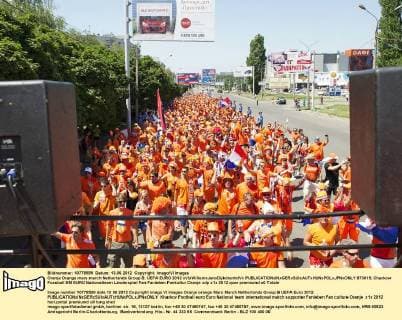 Oranje Orange mars march Netherlands Group B: UEFA EURO 2012 xVIxWillemxJanxDijkdrentxIVx 973015