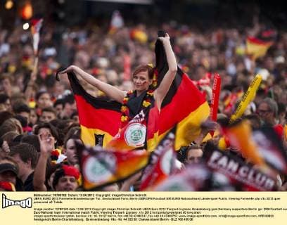 UEFA EURO 2012 Fanmeile Brandenburger Tor. Deutschland Fans
