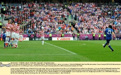 Tor von Andrea PIRLO (ITA) zum 1:0 - 14.06.2012, Poznan - UEFA EURO 2012 - Italien vs Kroatien - allexsabba