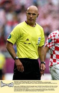 14.06.2012, Poznan - UEFA EURO 2012 - Italien vs Kroatien - Schiedsrichter HOWARD WEBB -  120614MIN051