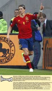 Fernando Torres of Spain celebrates scoring his side s first goal..Euro 2012 Group Stage (Group C) match, Spain v Republic of Ireland at Arena Gdansk, Gdansk, Poland on the 14th June 2012. Pic Jake Badger SPORTIMAGE... EDITORIAL USE ONLY. No use with unauthorised audio, video, data, fixture lists, club league logos or live services. Online in-match use limited to 120 images, no video emulation. No use in betting, games or single club league player publications.